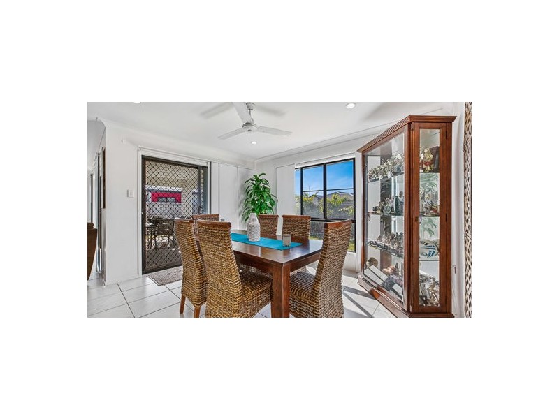 2 Kingslea Court, Ooralea QLD 4740