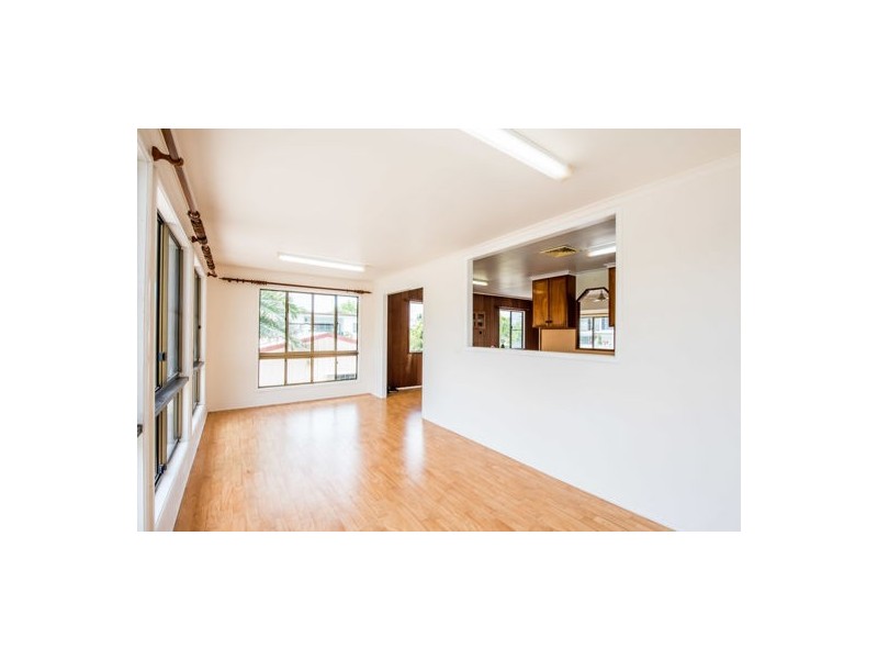 2 Weir Street, East Mackay QLD 4740