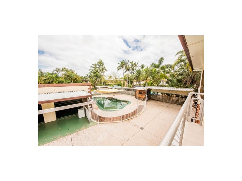 2 Weir Street, East Mackay QLD 4740