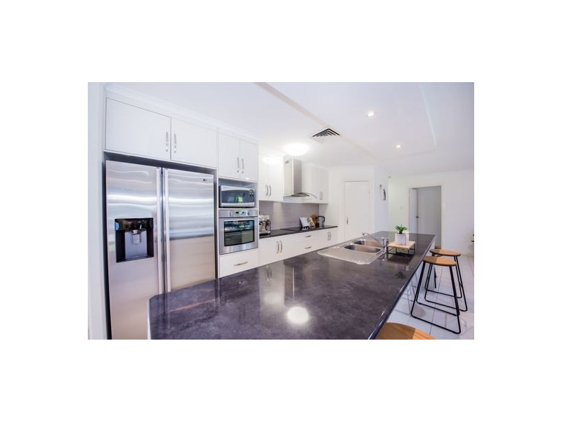 1 Dan Court, Greenmount QLD 4751