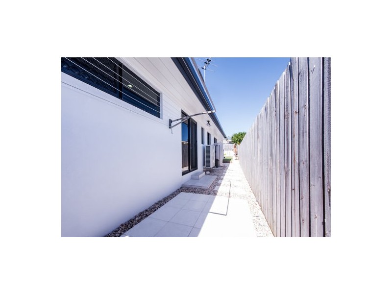 1 Dan Court, Greenmount QLD 4751