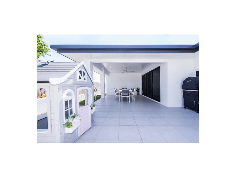 1 Dan Court, Greenmount QLD 4751