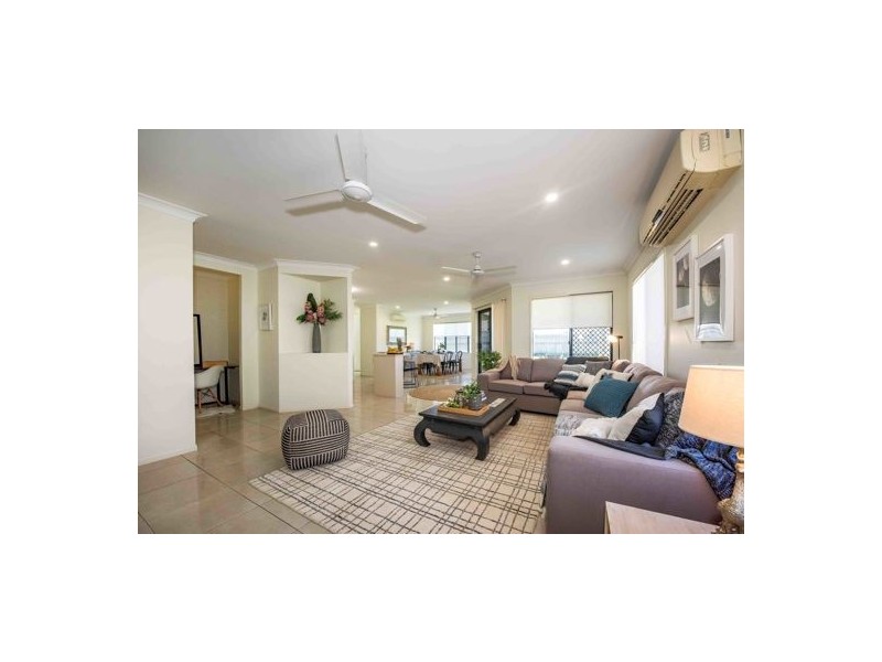 44 Stone Drive, Bucasia QLD 4750