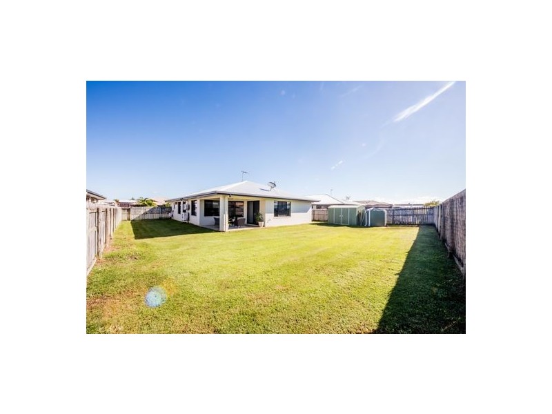 44 Stone Drive, Bucasia QLD 4750