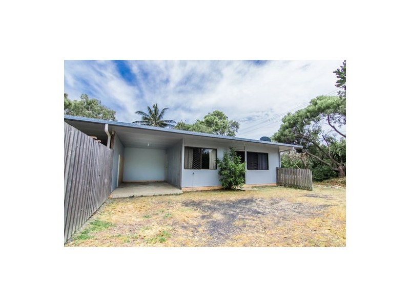 1/9 Plover Street, Slade Point QLD 4740