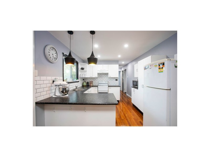 12 Tasman Court, Andergrove QLD 4740