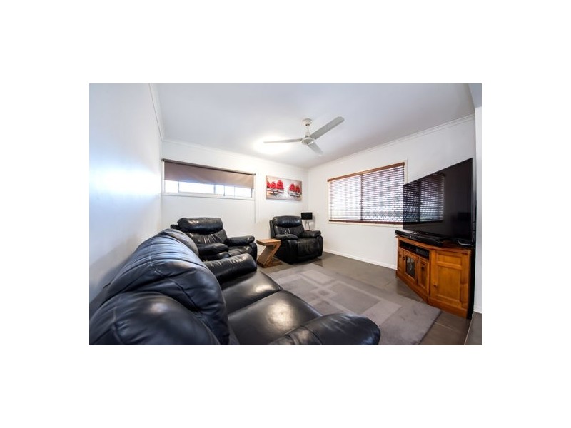 66 Shoal Point Road, Bucasia QLD 4750