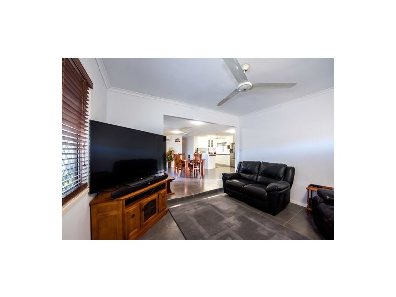66 Shoal Point Road, Bucasia QLD 4750