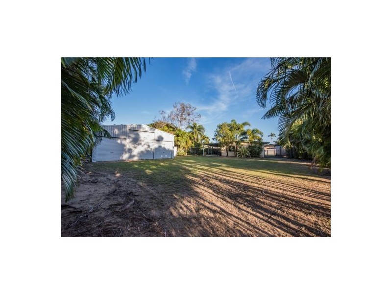 66 Shoal Point Road, Bucasia QLD 4750