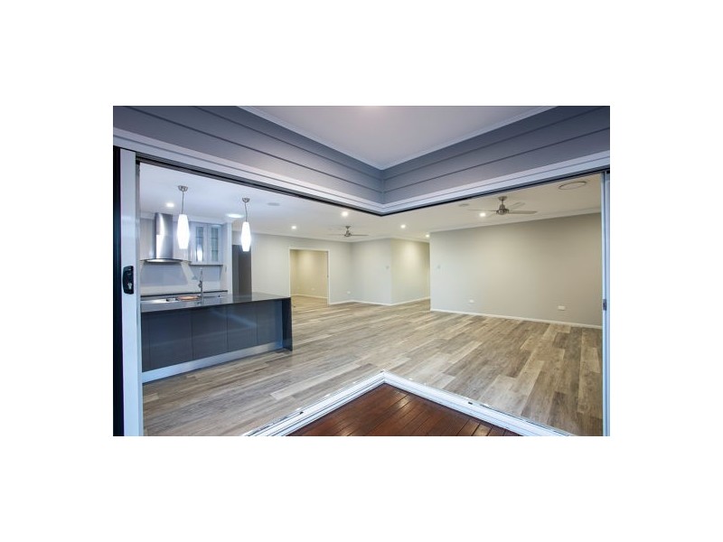 16 Glenoak Avenue, Richmond QLD 4740