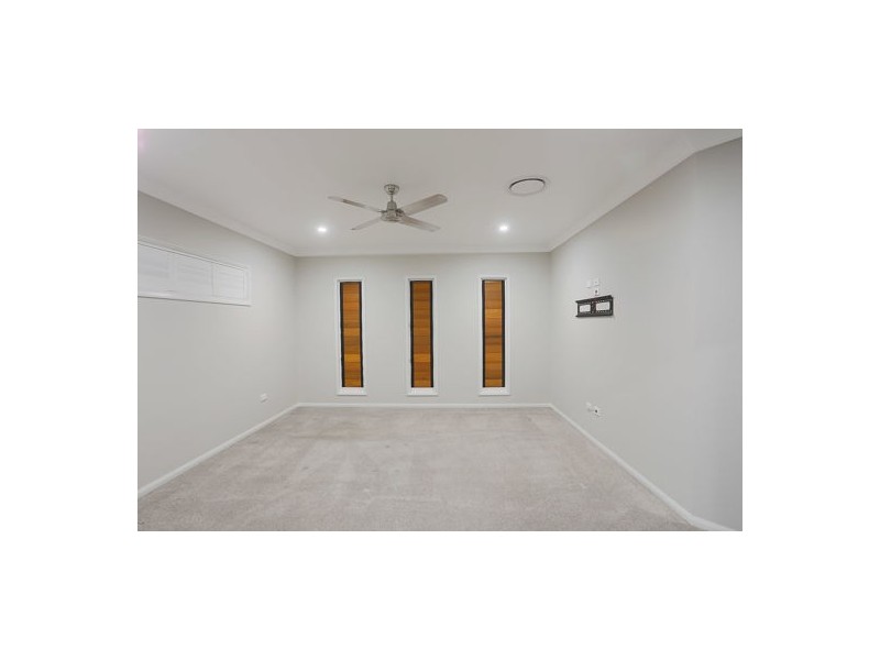 16 Glenoak Avenue, Richmond QLD 4740