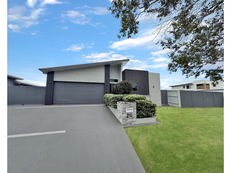 20 Parkedge Avenue, Richmond QLD 4740