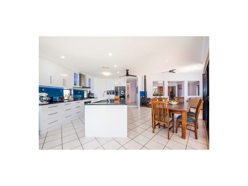 60 Admiral Drive, Dolphin Heads QLD 4740