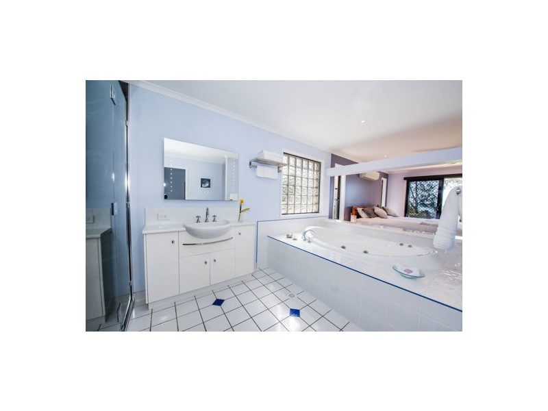 60 Admiral Drive, Dolphin Heads QLD 4740