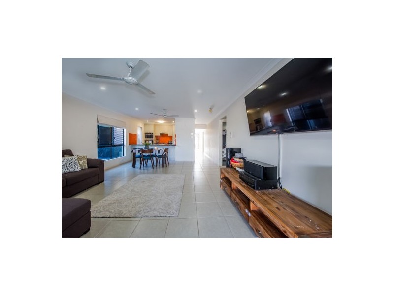 24/21 Sunita Drive, Andergrove QLD 4740