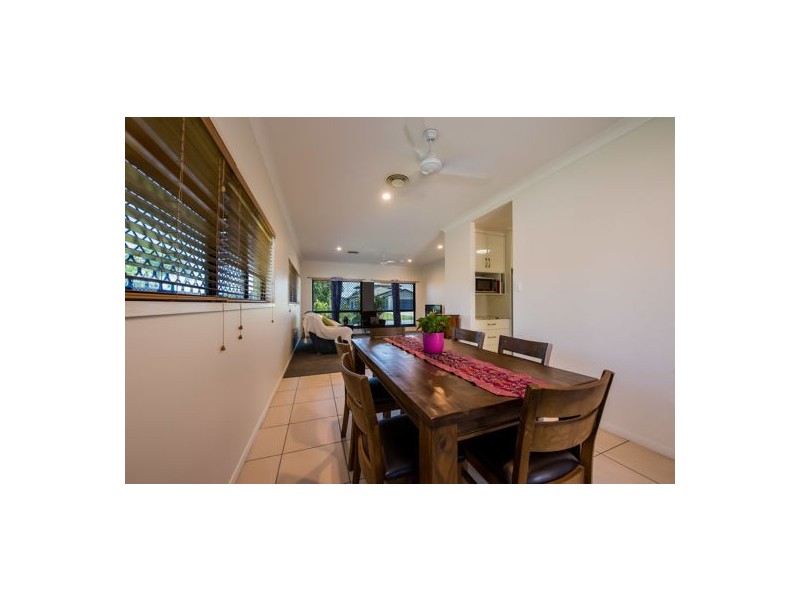 20 Gingham Street, Glenella QLD 4740