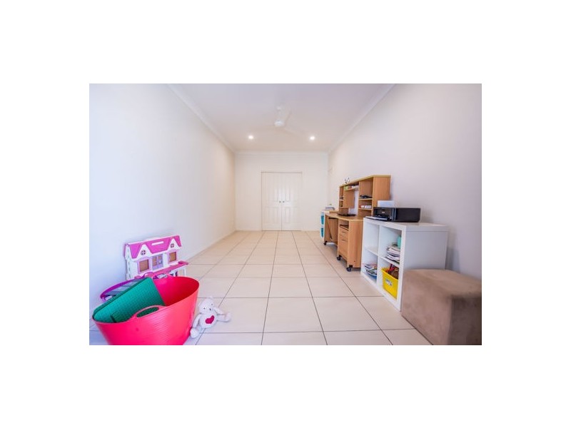 20 Gingham Street, Glenella QLD 4740