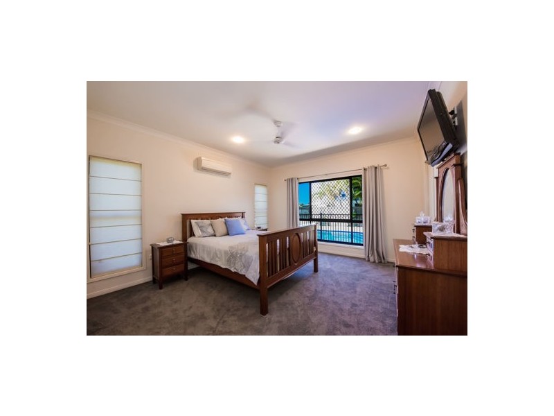 20 Gingham Street, Glenella QLD 4740