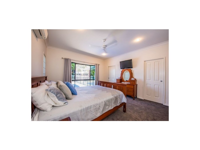 20 Gingham Street, Glenella QLD 4740