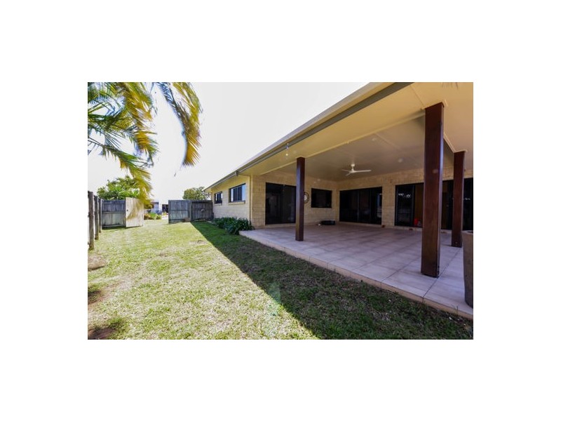 20 Gingham Street, Glenella QLD 4740
