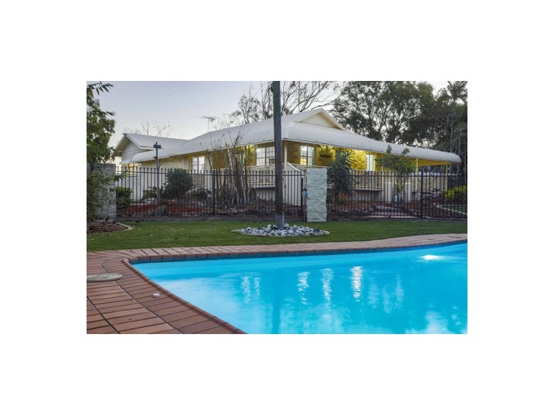 3 Russell Avenue, Slade Point QLD 4740