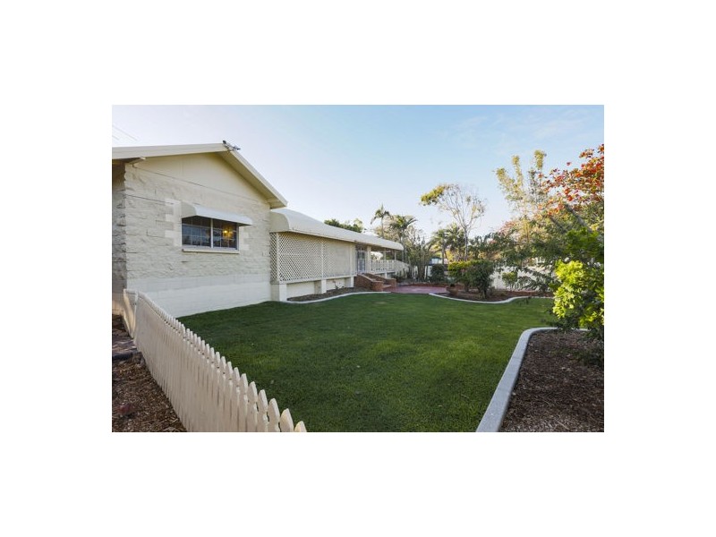 3 Russell Avenue, Slade Point QLD 4740