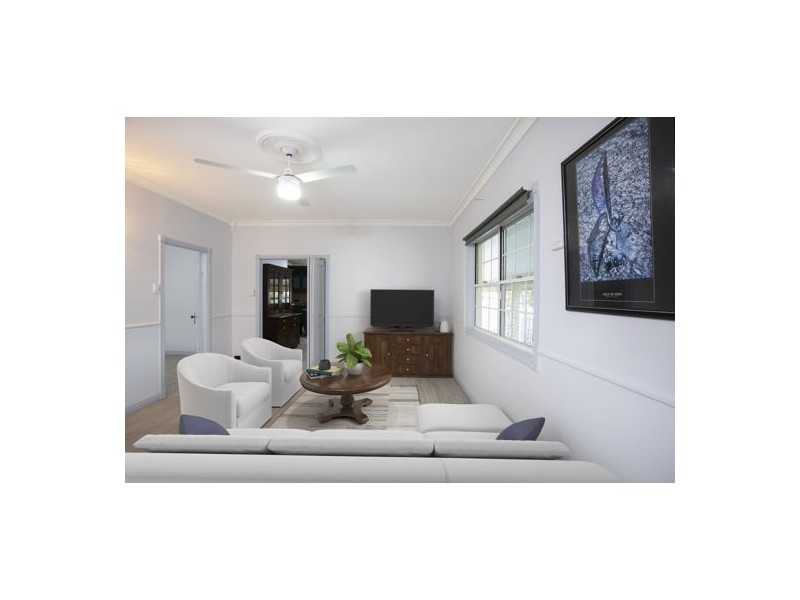 3 Russell Avenue, Slade Point QLD 4740