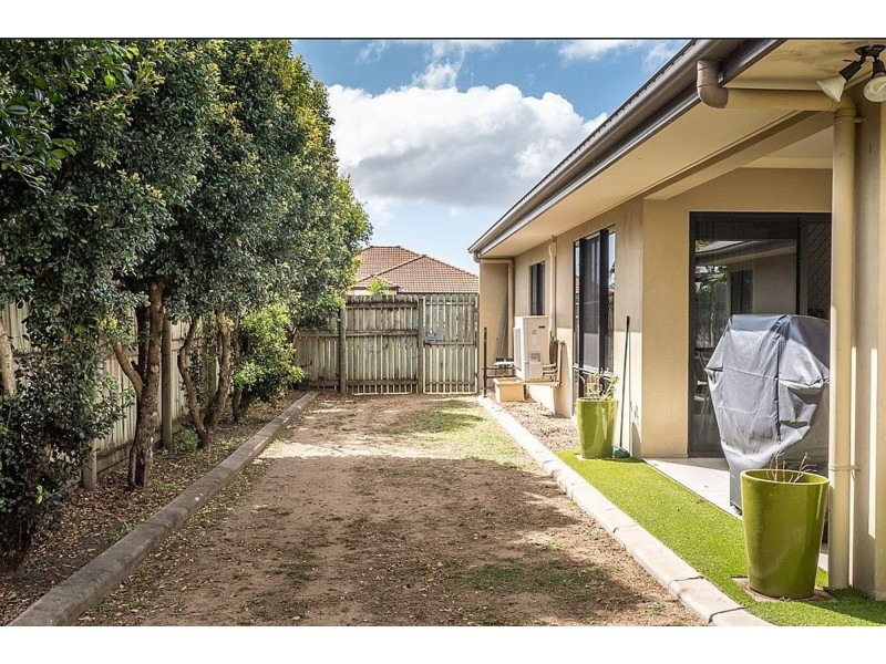 76 Wheeler Drive, Glenella QLD 4740