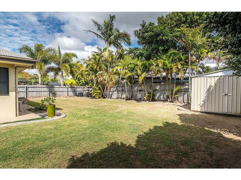 76 Wheeler Drive, Glenella QLD 4740