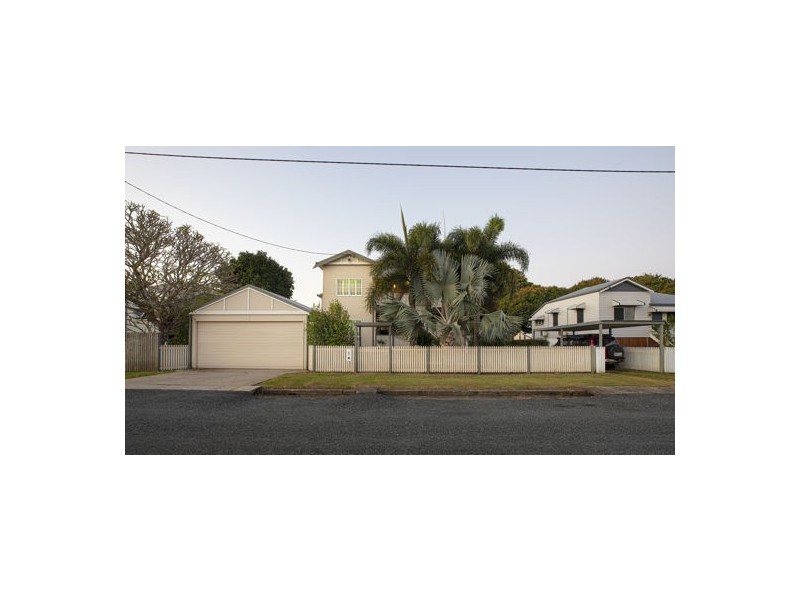 14 Hinton Street, West Mackay QLD 4740