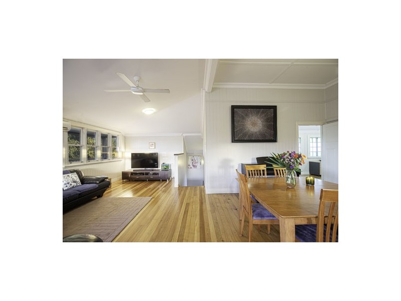 14 Hinton Street, West Mackay QLD 4740