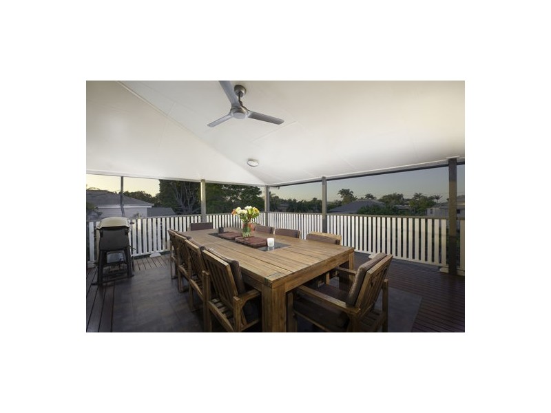 14 Hinton Street, West Mackay QLD 4740