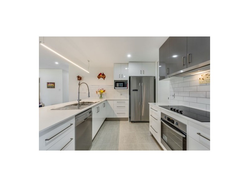 90 O’Riely Avenue, Marian QLD 4753