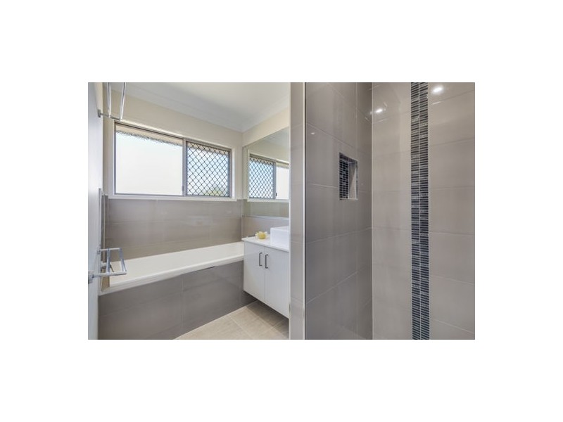 90 O’Riely Avenue, Marian QLD 4753