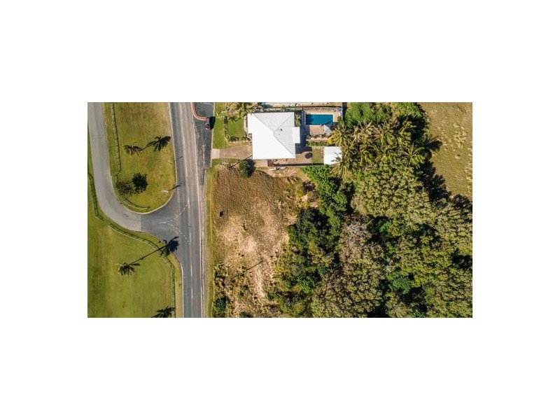 8-14 Pacific Esplanade, Slade Point QLD 4740