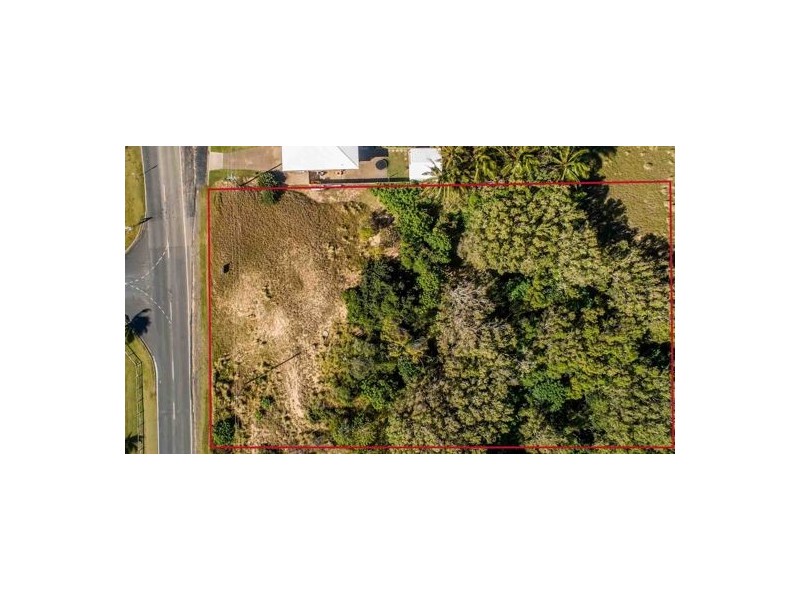 8-14 Pacific Esplanade, Slade Point QLD 4740