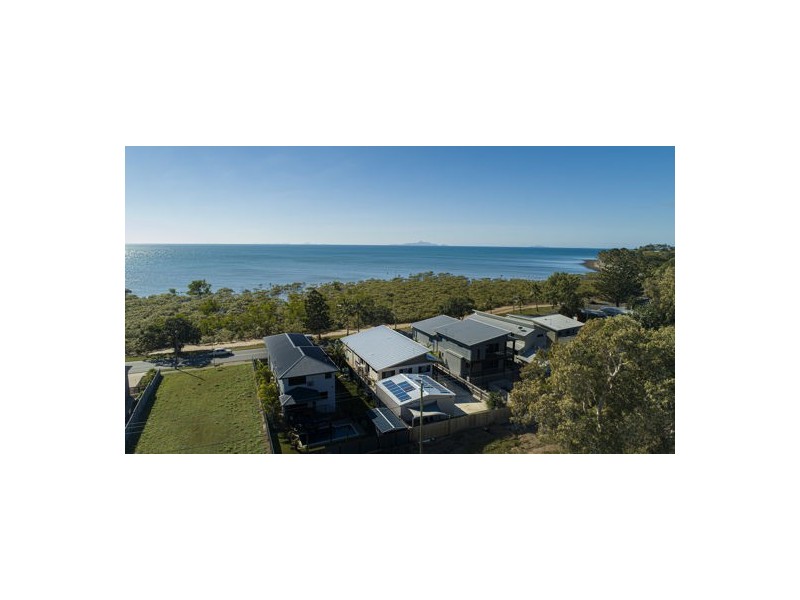 21 Slade Esplanade, Slade Point QLD 4740