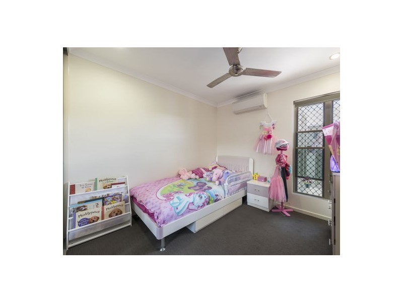 34 Montgomery Street, Rural View QLD 4740