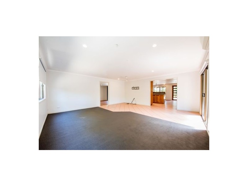 24 Windsor Drive, Hay Point QLD 4740