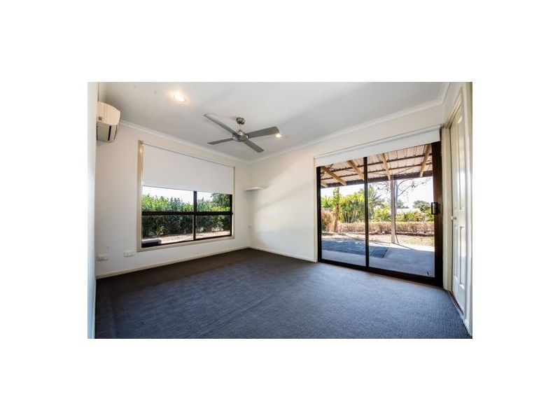 24 Windsor Drive, Hay Point QLD 4740