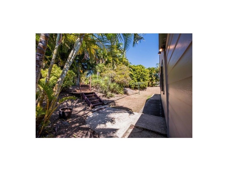 24 Windsor Drive, Hay Point QLD 4740