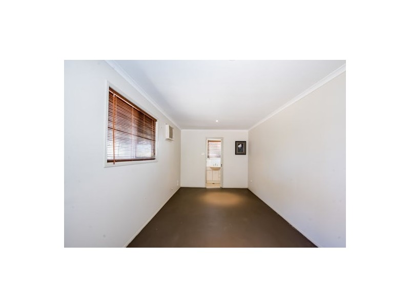 24 Windsor Drive, Hay Point QLD 4740