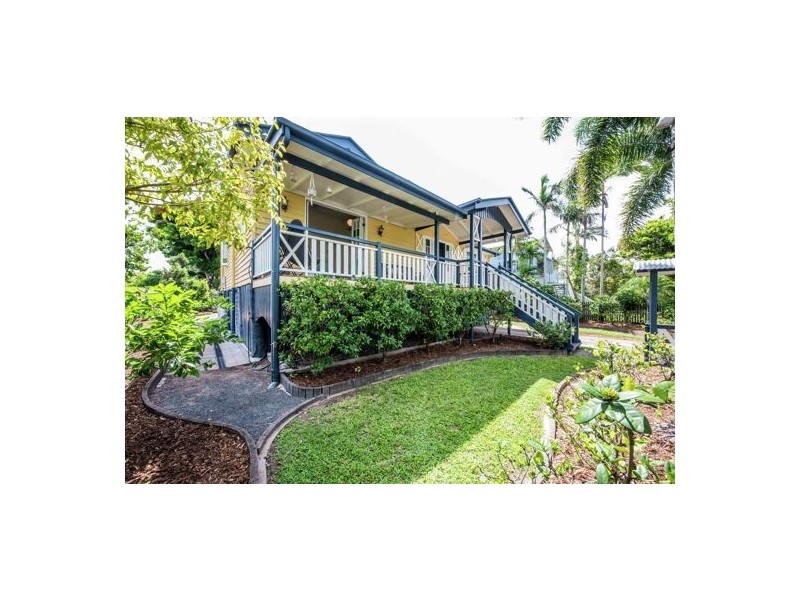 16 Beaton Street, West Mackay QLD 4740