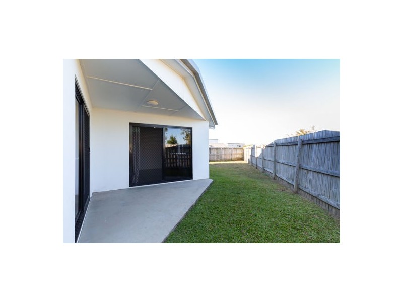 12 Maranark Avenue, Mount Pleasant QLD 4740