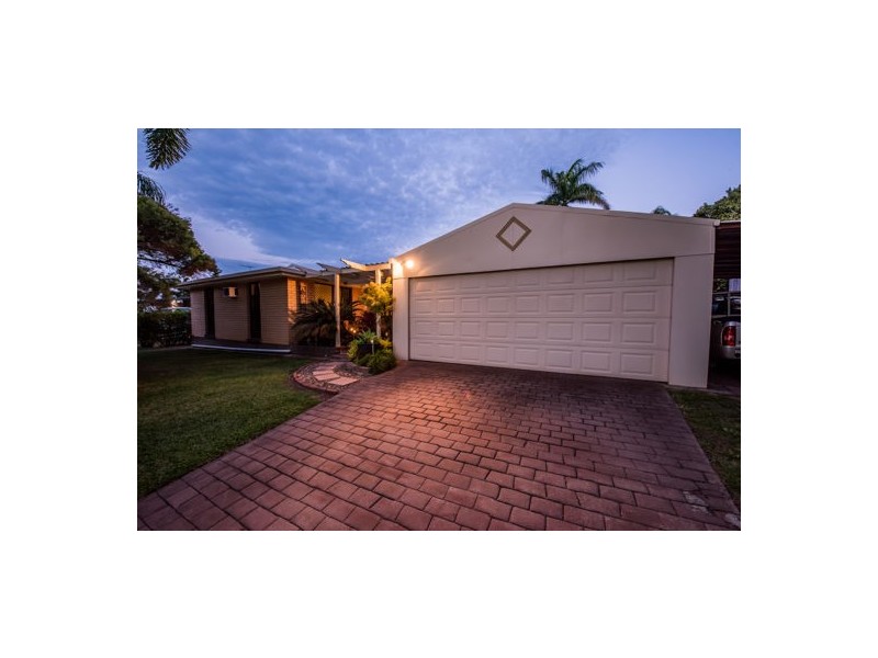 21 Cheribon Ave, Mount Pleasant QLD 4740