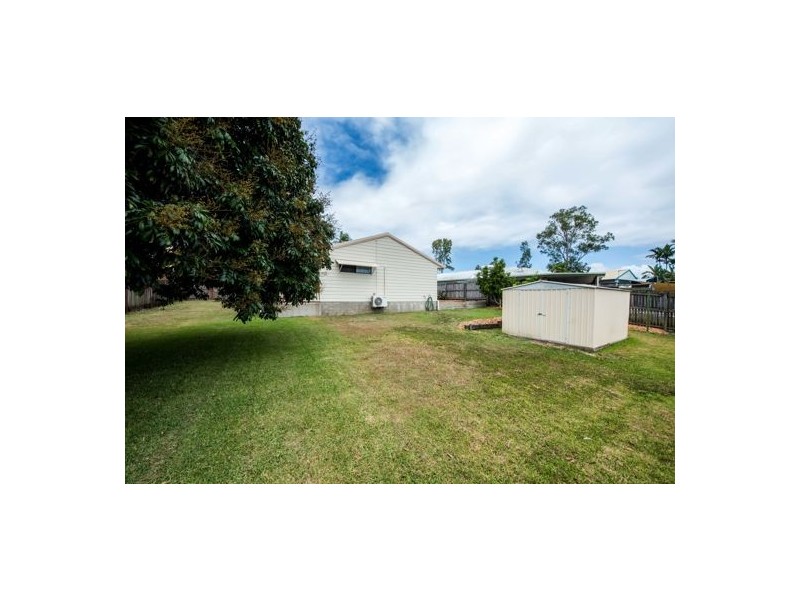 12 Grevillea Drive, Glenella QLD 4740