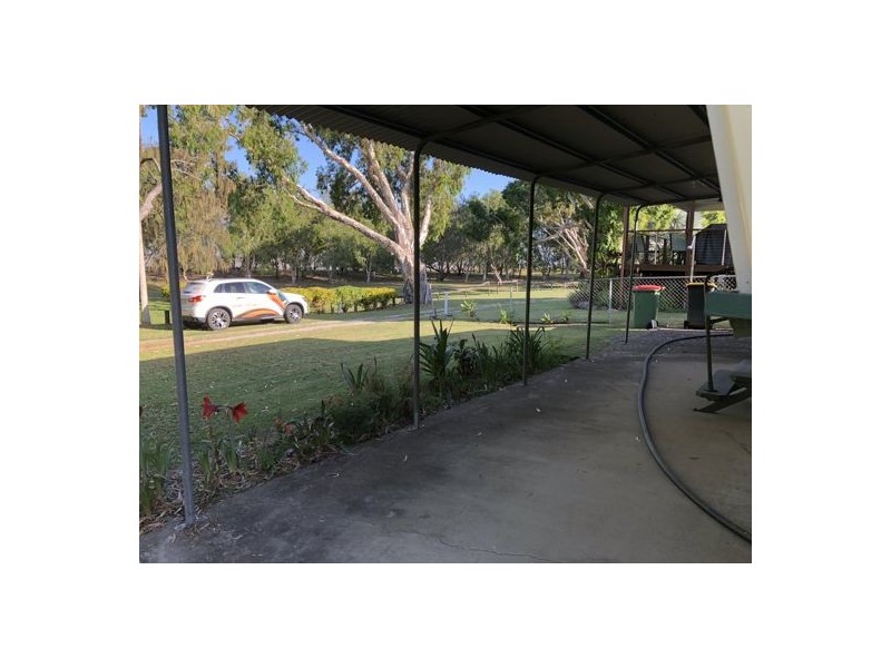 4 McEwens Beach Esplanade, Mcewens Beach QLD 4740