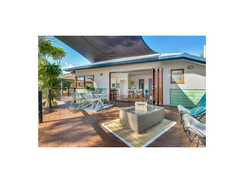 20 Pheasant Street, Slade Point QLD 4740