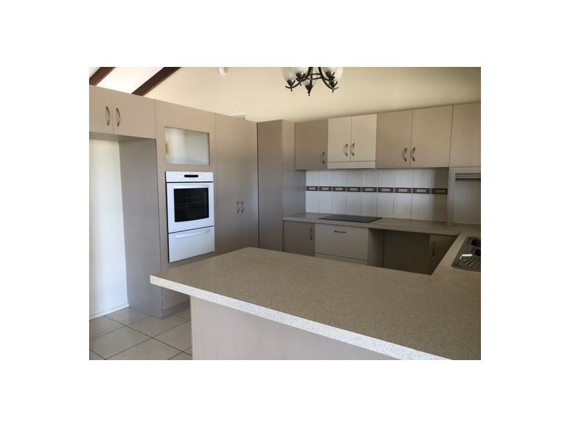 6 Galway Court, Andergrove QLD 4740