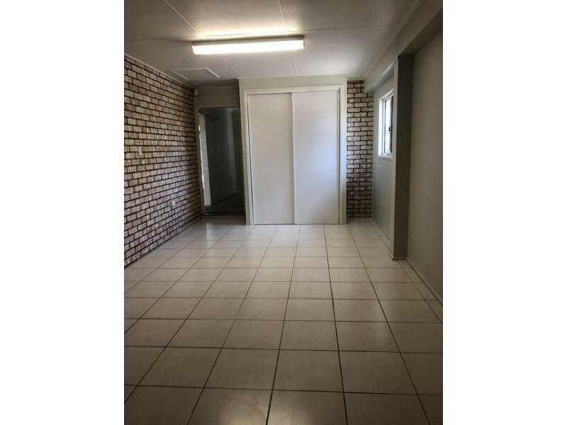 6 Galway Court, Andergrove QLD 4740